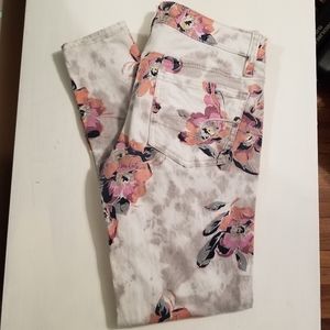 American Eagle Floral Print Stretch Jegging